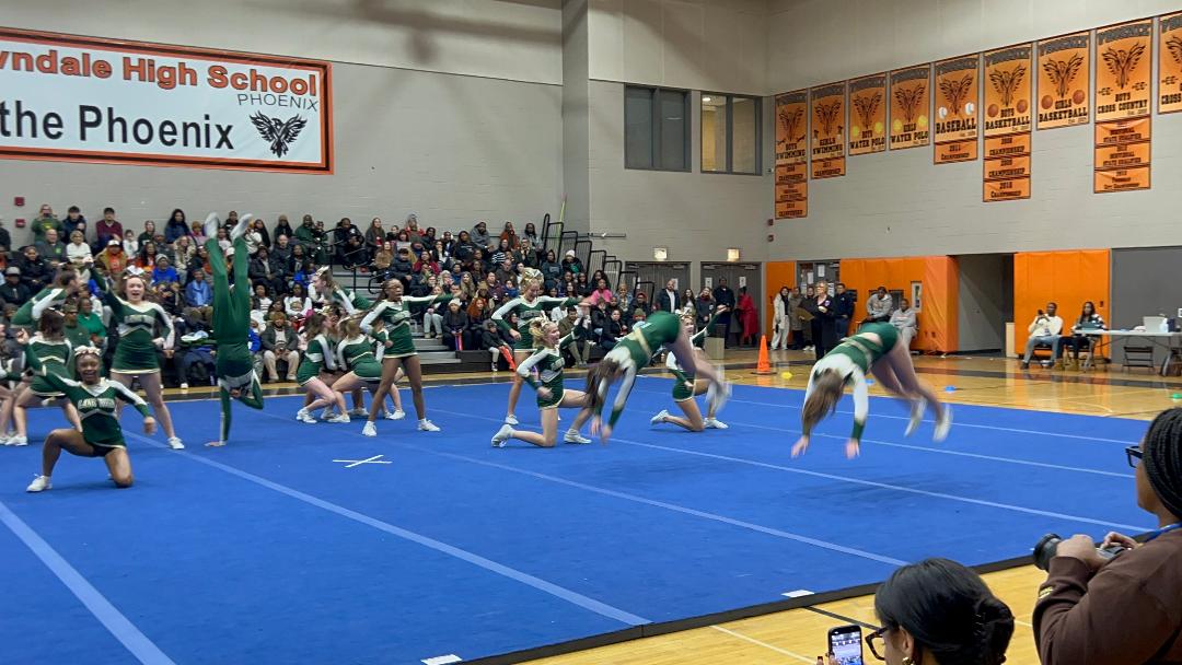 Cheer photo 1